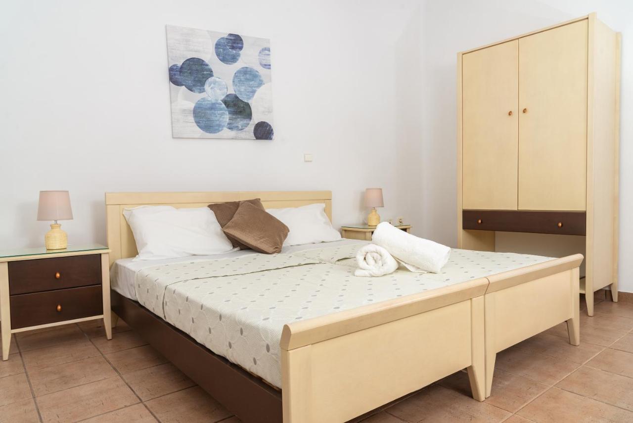 Bluewind Apartments - Near The Sea Kíssamos Eksteriør billede